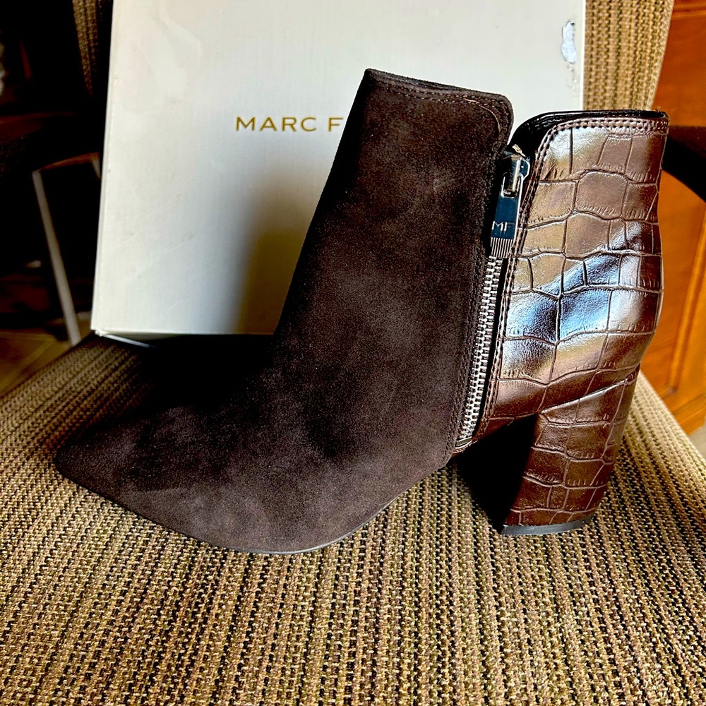 Marc Fisher brown suede and croco print bootie size 10 NEW IN BOX